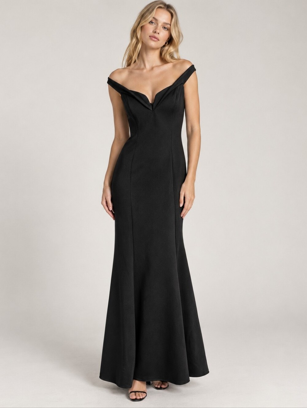 Vintage 90s Fiesta Fashion Maxi Dress Size XL Sweetheart Neckline Black Gown